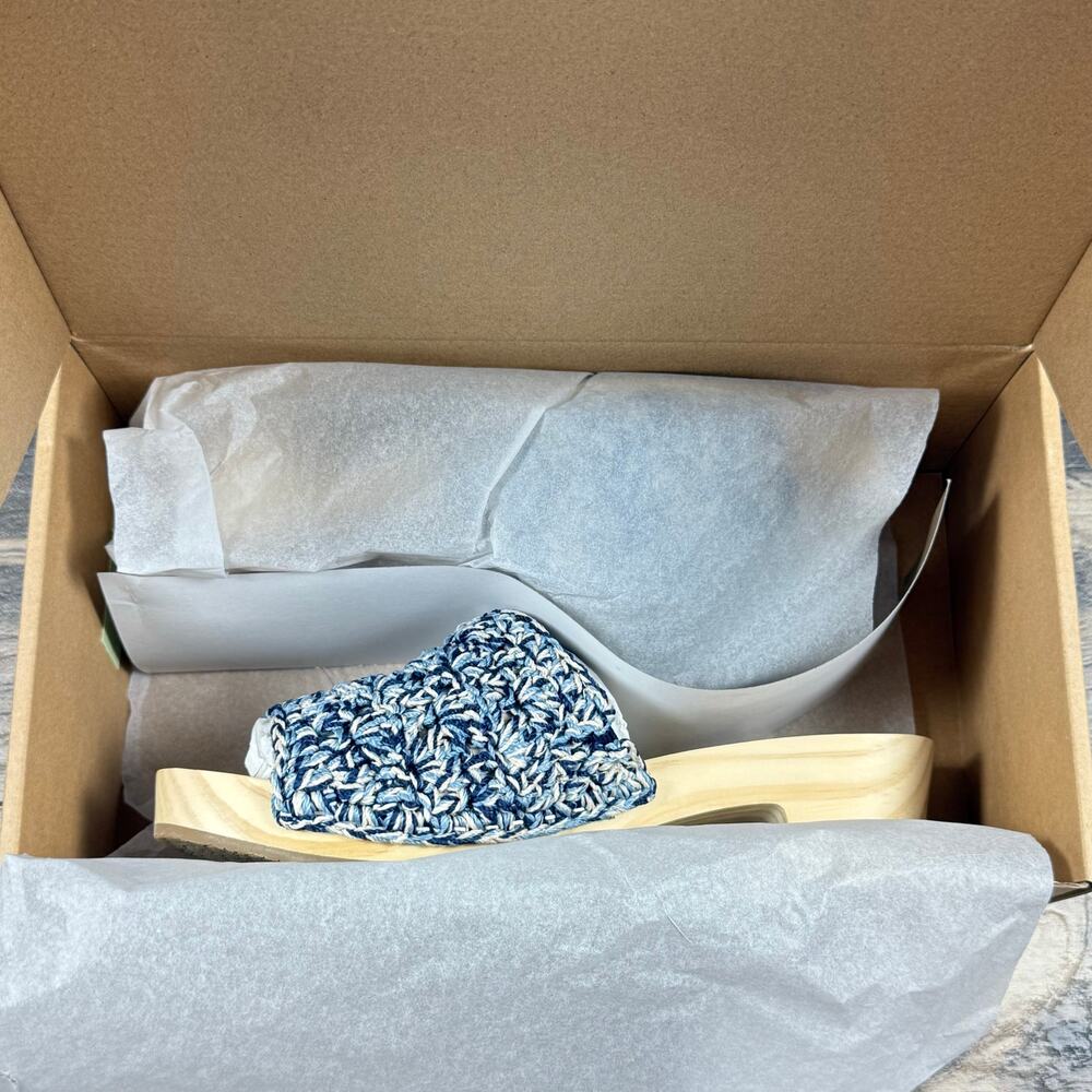 NIB The Sak Ella Hand Crochet Wooden Platform Clog Sandals 8 Blue Static Shell - Picture 9 of 10